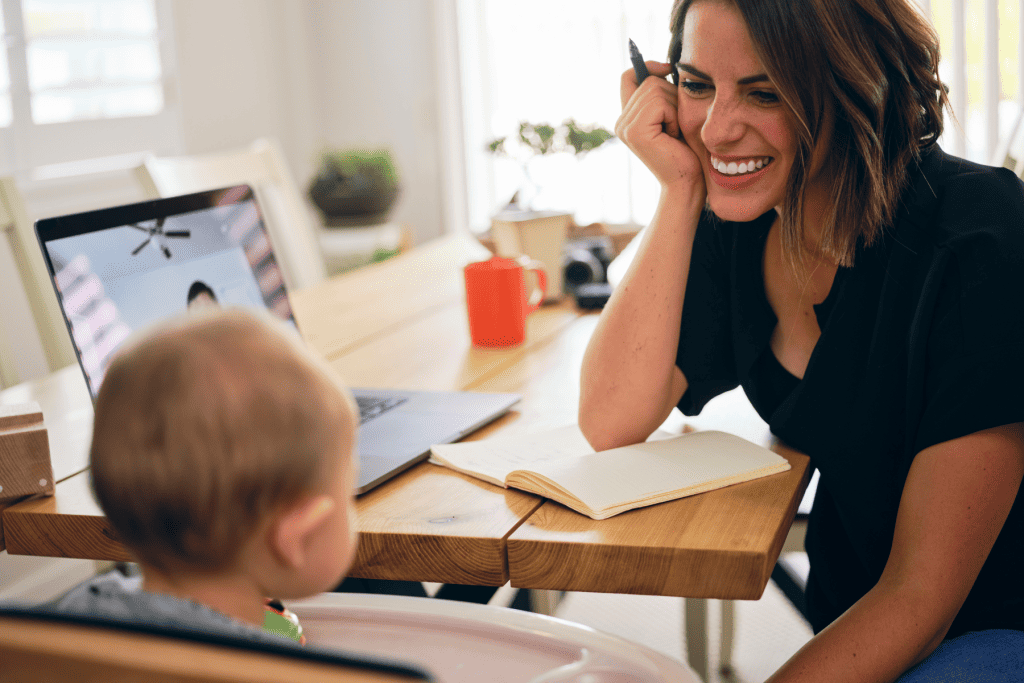 Mompreneur working